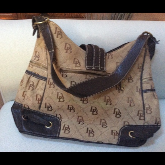 Handbag - Picture 2 of 4